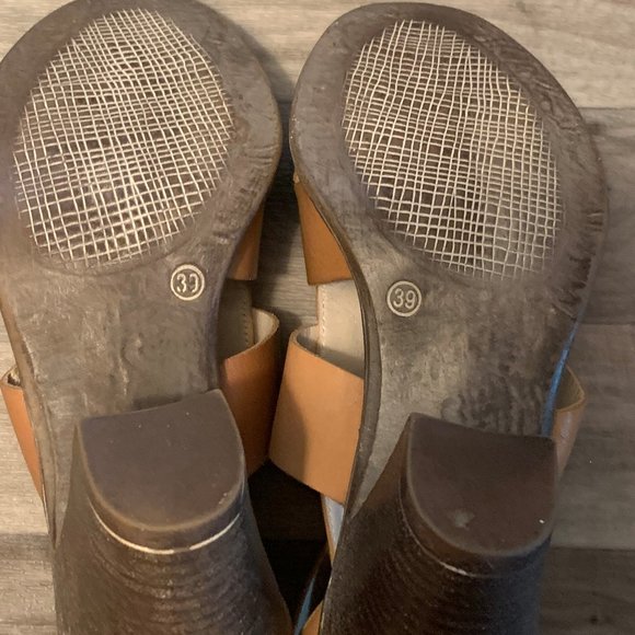 VERA PELLE CAMEL COLORED BOOTIE - Picture 4 of 9